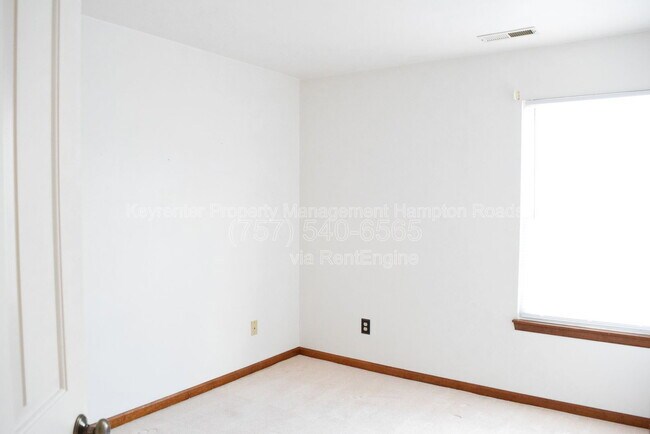 Building Photo - 310 Cobb Island Ct