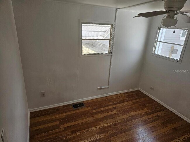 Building Photo - 6916 Marlin Ln