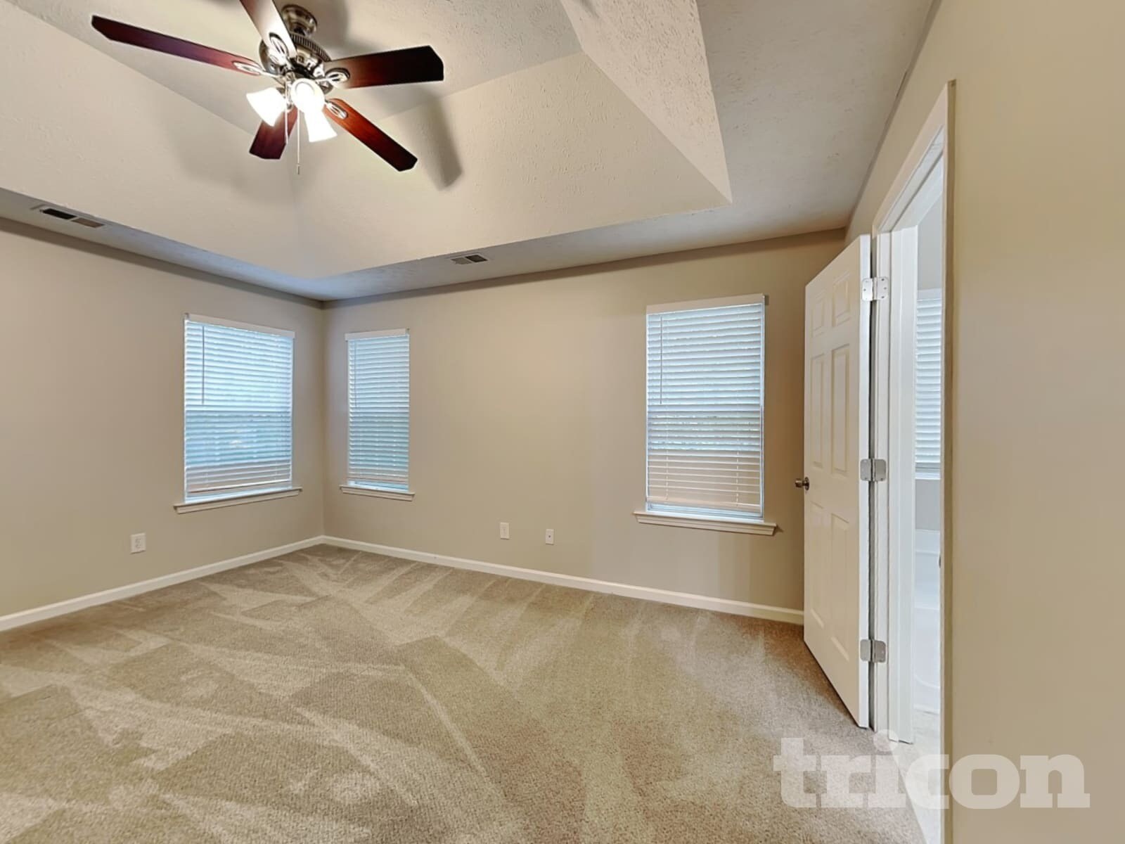 Building Photo - 313 Cascade Ct