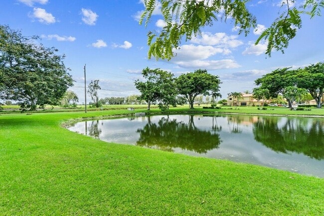 Building Photo - 19977 Villa Medici Pl