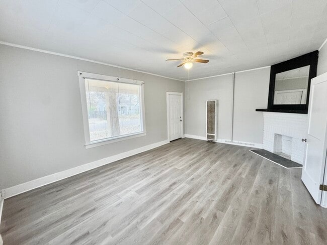 Building Photo - 3592 Vivia Ave