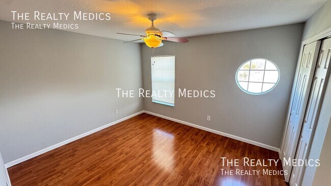 Building Photo - 626 Fern Lake Dr