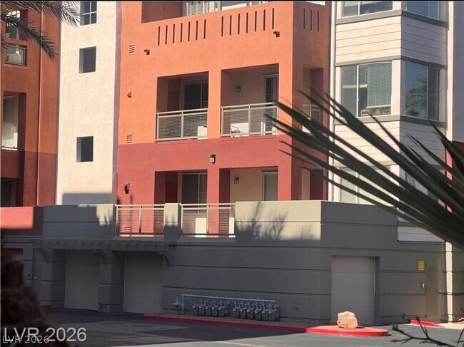 Building Photo - 87 E Agate Ave