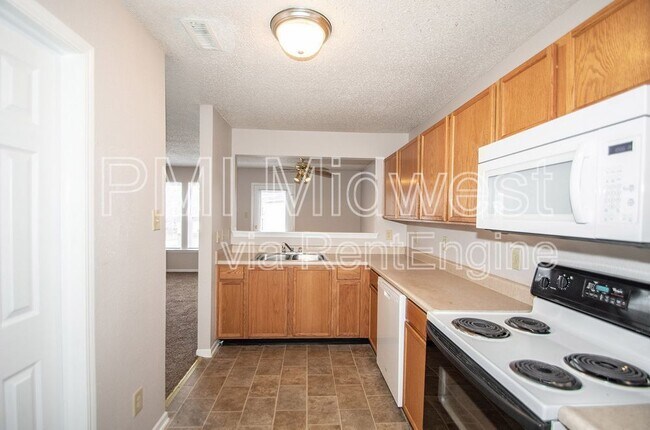 Building Photo - 2383 Layton Ln