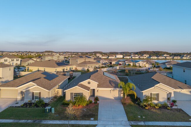 Building Photo - 5071 Four Strand Ct