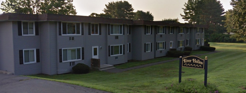 Building Photo - 230 S Water St