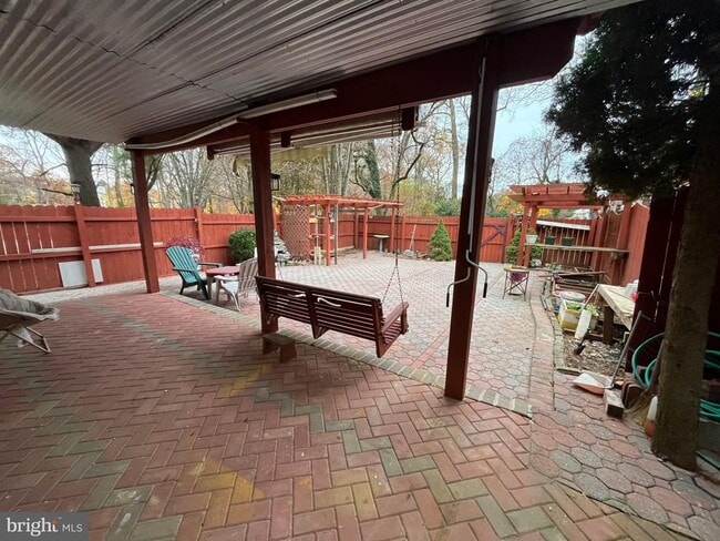 Building Photo - 283 Point to Point Square