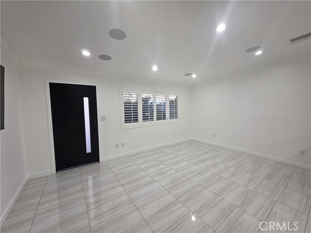 Building Photo - 11164 Tamarack Ave