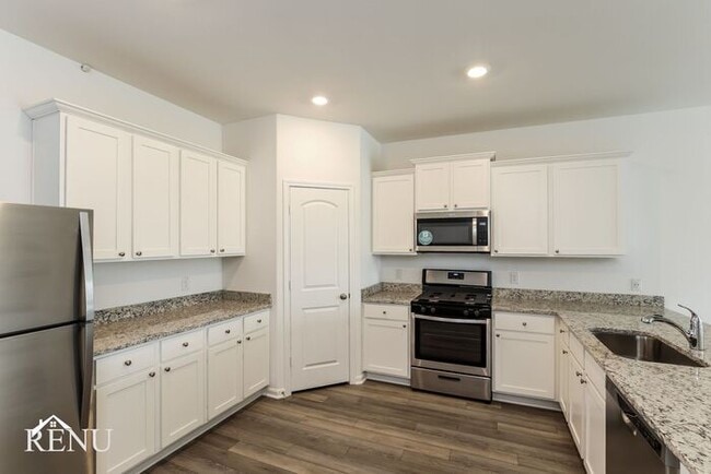 Building Photo - 10823 Juliette Pass