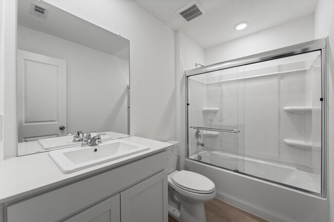 Building Photo - 25373 Carnation Ct