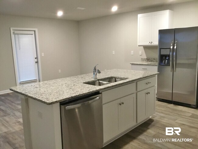 Building Photo - 10551 Brodick Lp