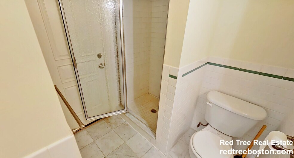 Building Photo - 295 Commonwealth Ave