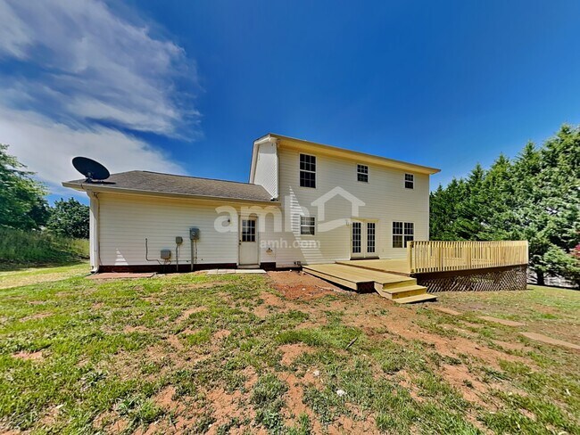 Building Photo - 5 Natalie Ct