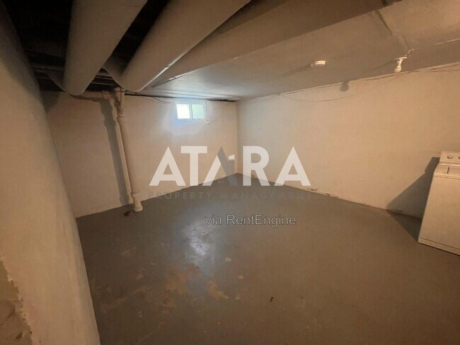 Building Photo - 1143 S 1700 E