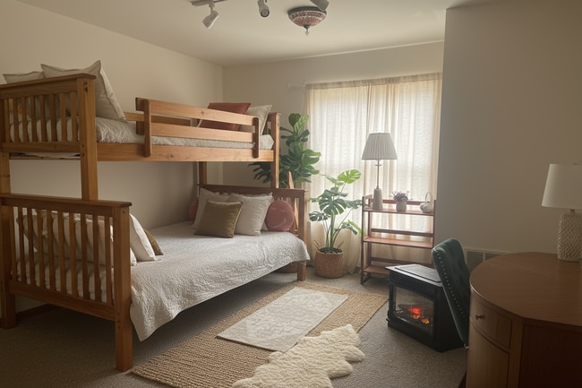 Building Photo - 614 Salls Rd