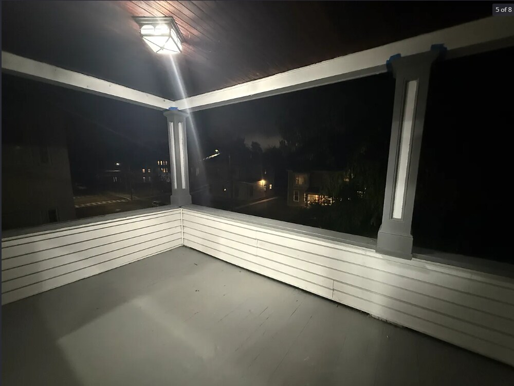 Building Photo - 11 Mather St