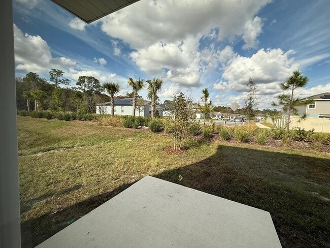 Building Photo - 2747 Skyline Lp