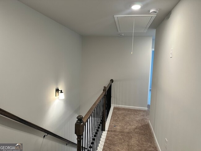 Building Photo - 213 Beau St