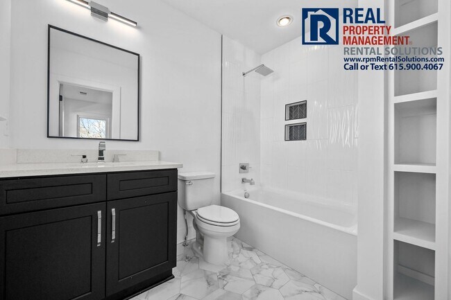 Building Photo - Brand new luxury townhome in East Nashvill...