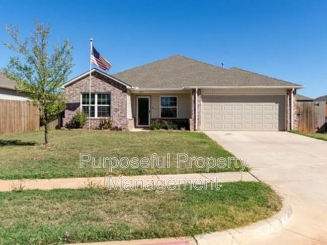 Building Photo - 1425 Sandstone Dr