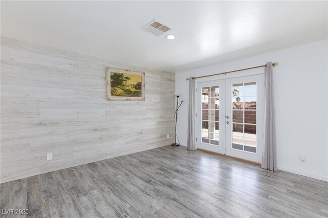 Building Photo - 7728 Seagull Ave