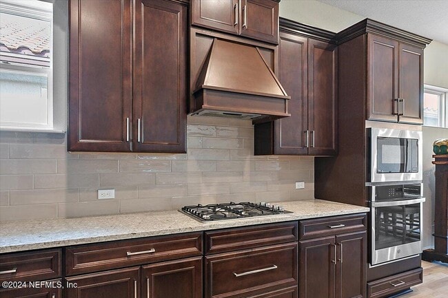 Building Photo - 12703 Costas Wy