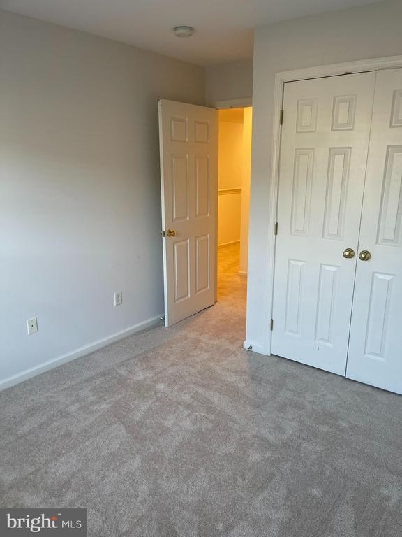 Building Photo - 310 Norwalk Way