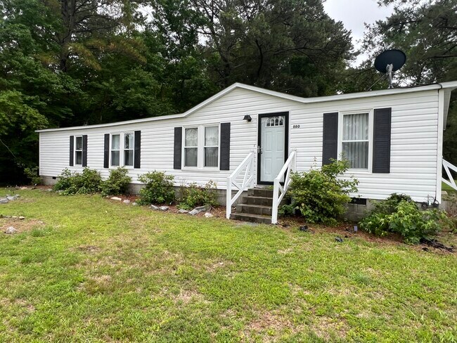 Primary Photo - 880 Kellogg Fork Rd