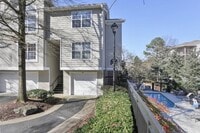 Building Photo - 4246 River Green Dr NW
