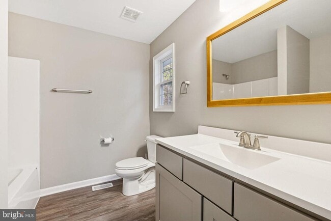 Building Photo - 1317 Charleston St