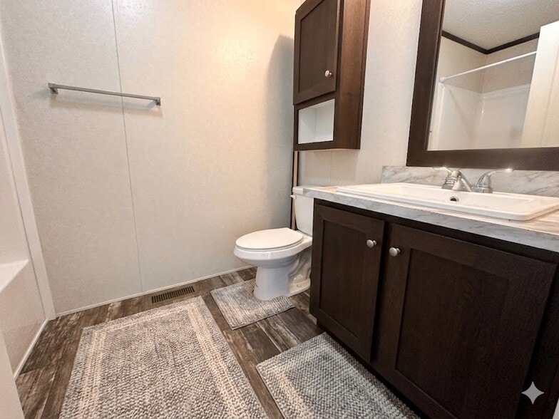 Building Photo - 24 Skeena St