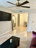 Building Photo - 3207 Heathstead Pl
