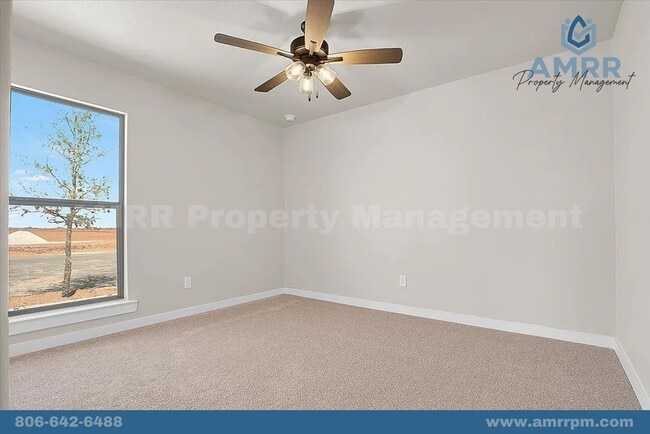 Building Photo - Spacious 3-Bedroom Home – Your Perfect Fam...
