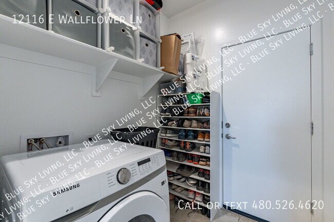 Building Photo - 12116 E Wallflower Ln