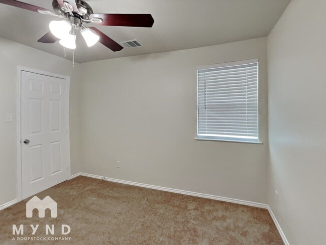 Building Photo - 109 Frierson St