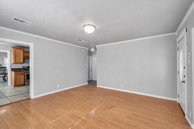 Building Photo - 3519 N Northstar Ave