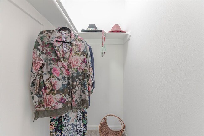 Building Photo - 3604 Clawson Rd