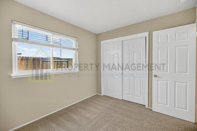 Building Photo - Beautiful 3-Bedroom Home with Pool in Elk ...