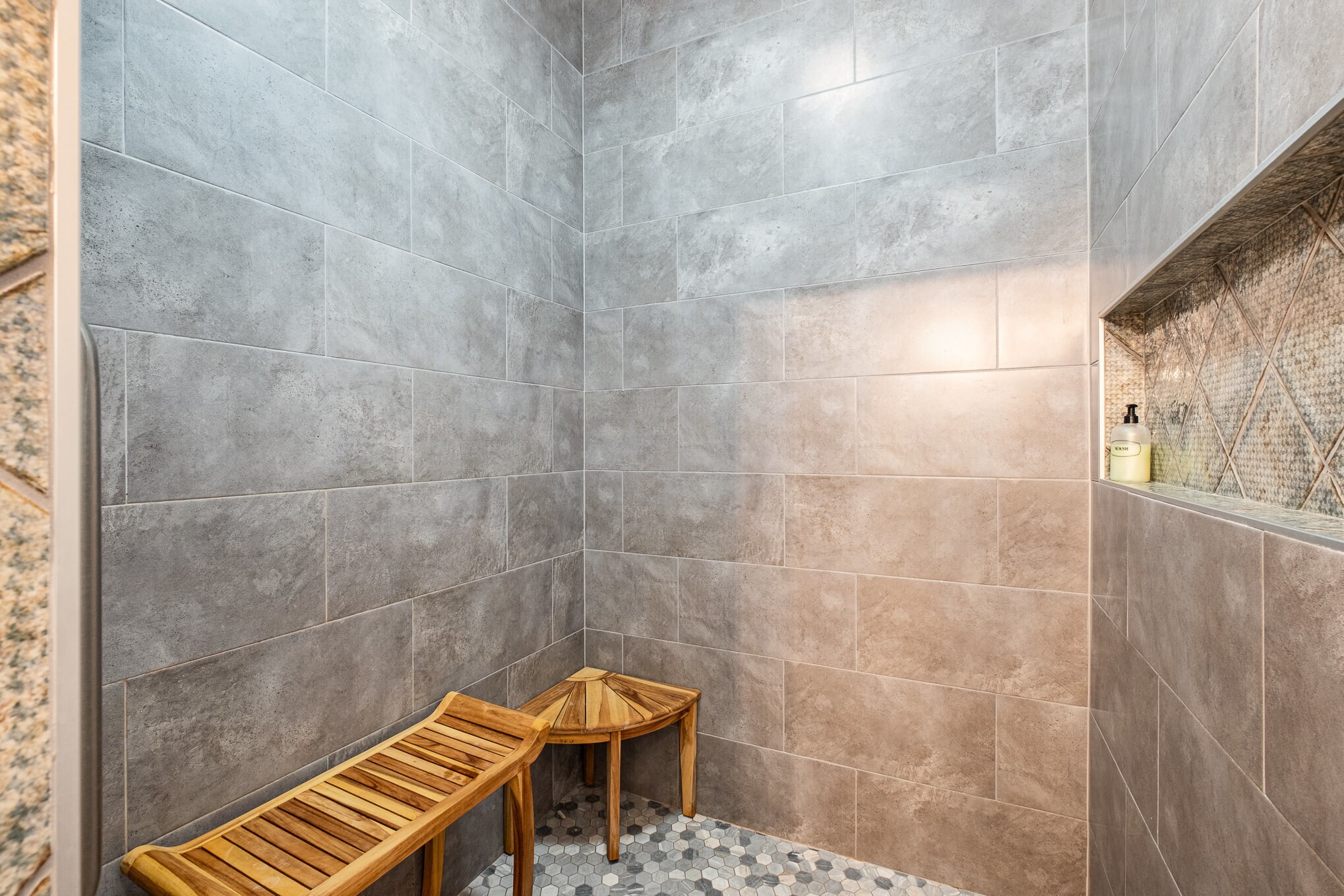 Building Photo - 4006 Apple Valley Dr