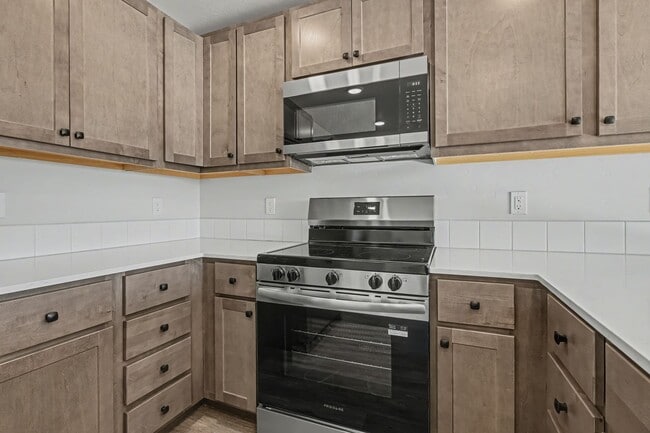 Building Photo - 5960 E Big Sur Ln