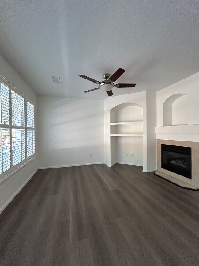 Building Photo - 4409 S Jebel Ln