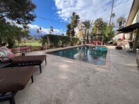Building Photo - 82073 Hanson Dr