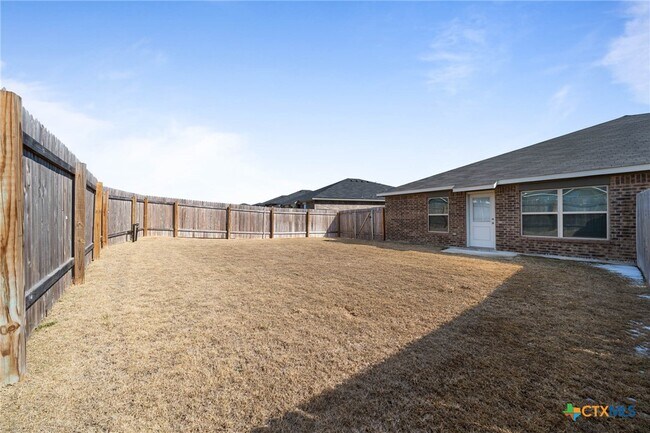 Building Photo - 1254 Lehmann Dr