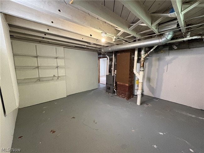 Building Photo - 602 Huntmere Dr