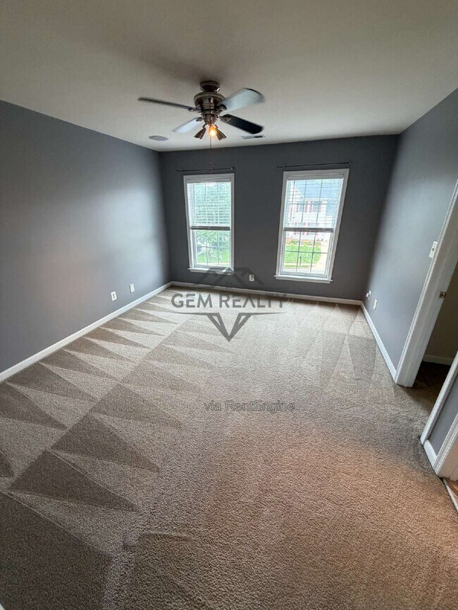Building Photo - 10410 Silver Creek Ct