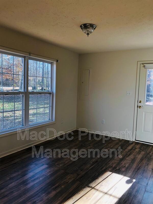 Building Photo - 7310 Old Dickersons Rd