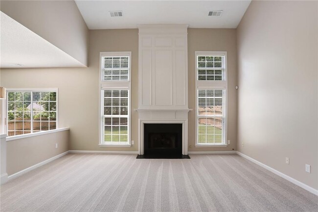 Building Photo - 13638 Weycroft Cir