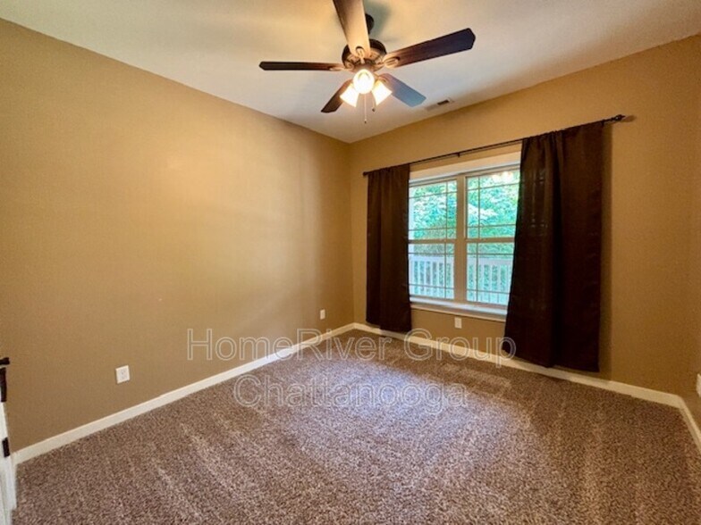 Building Photo - 4558 Pattentown Rd