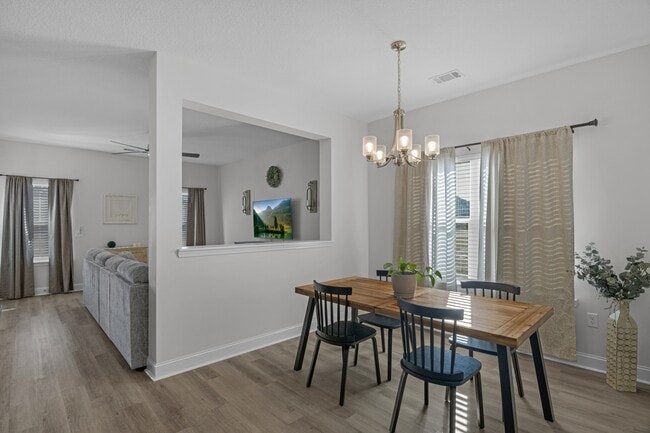 Building Photo - 107 Nobles Dr NE