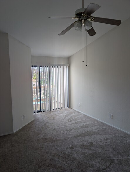 Building Photo - 9408 Twin Trails Dr